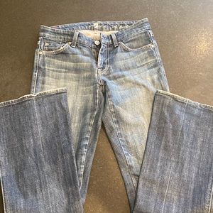 Womens jeans size 25